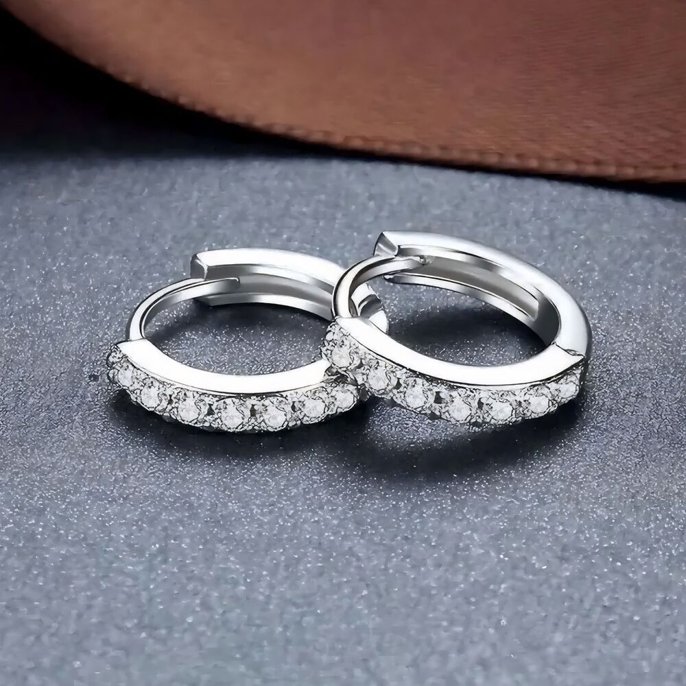 U-link chain earrings with lightweight hollow structure. - Picture 3 of 5